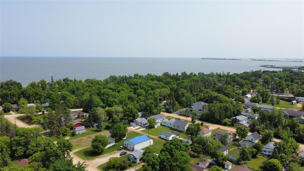 36 Loni Beach Road, Gimli, Manitoba  R0C 1B0 - Photo 12 - 202514806