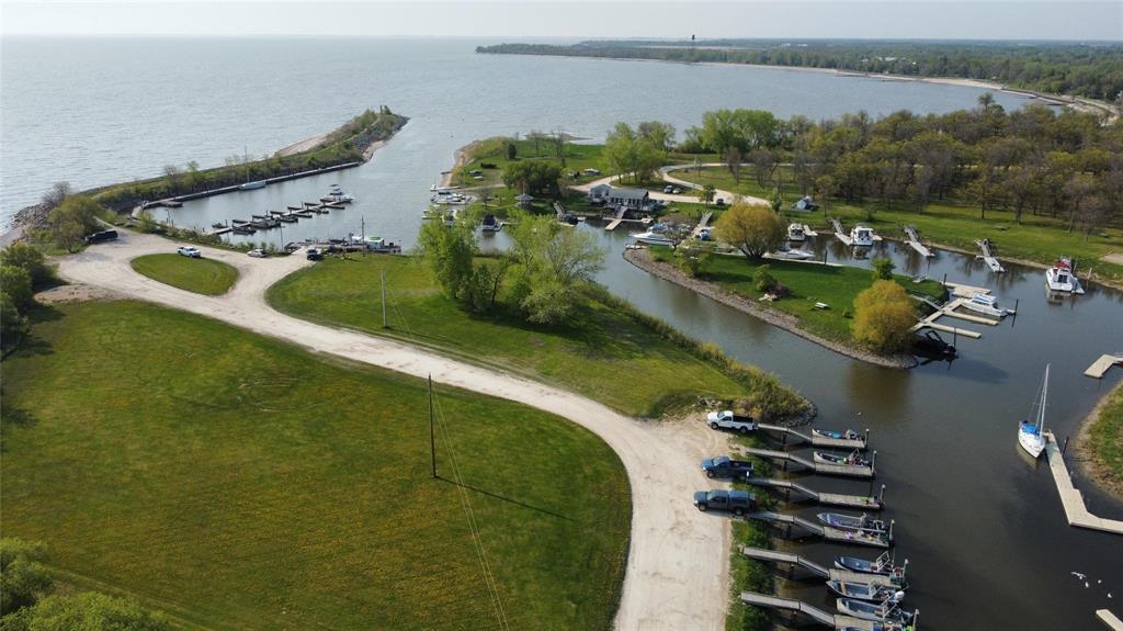 311 Poplar Avenue, Gimli Rm, Manitoba  R0C 1B0 - Photo 3 - 202515358