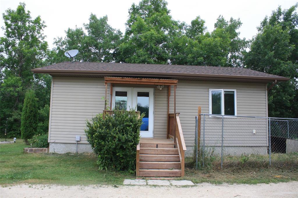 231 Strollway Street, Winnipeg Beach, Manitoba  R0C 3G0 - Photo 16 - 202517805