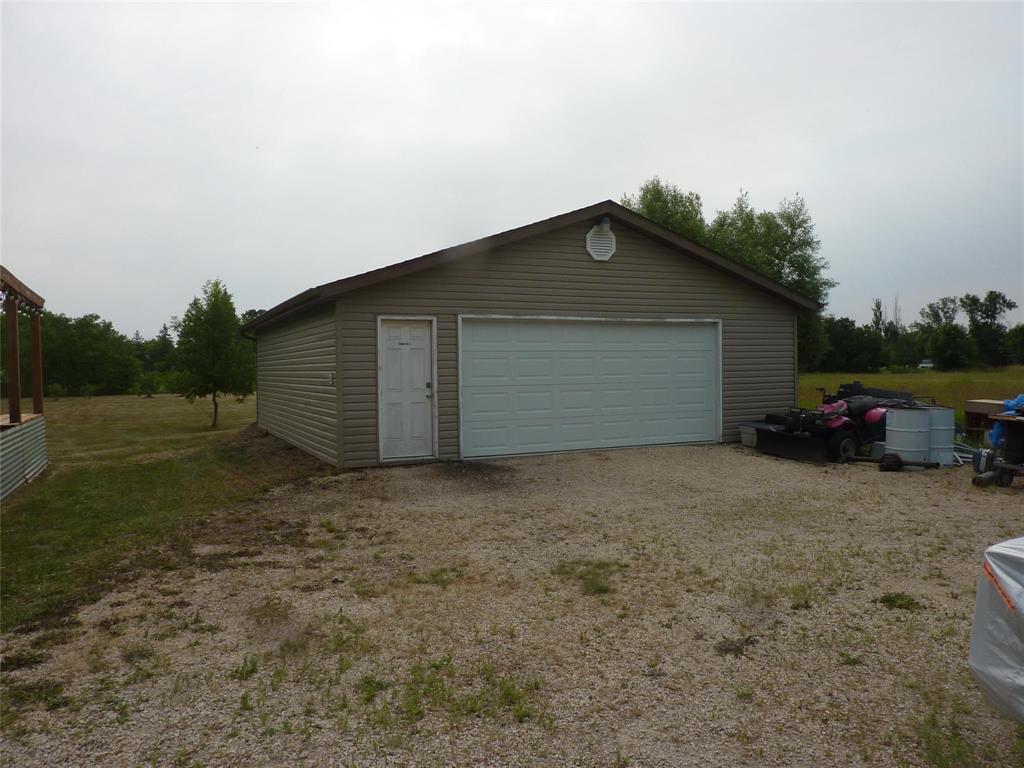 231 Strollway Street, Winnipeg Beach, Manitoba  R0C 3G0 - Photo 23 - 202517805