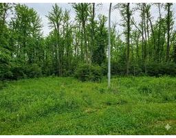 24 NEYLAND Way, gimli, Manitoba