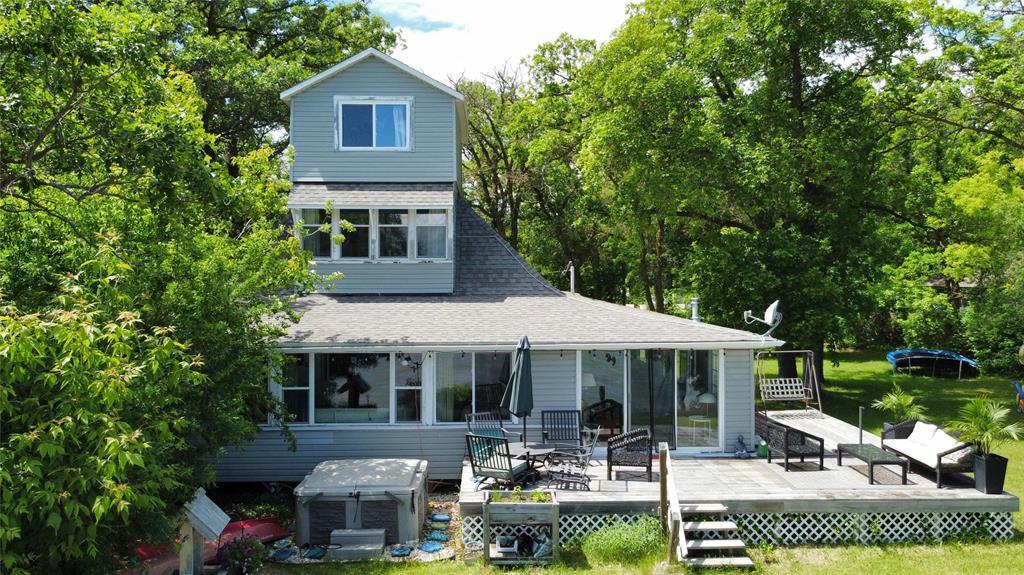 253 GIMLI Road, whytewold, Manitoba