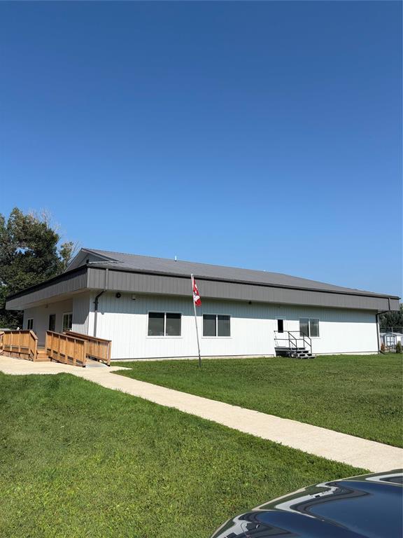 12 Shorepointe Village, Gimli, Manitoba R0C 1B1 - Photo 16 - 202615333