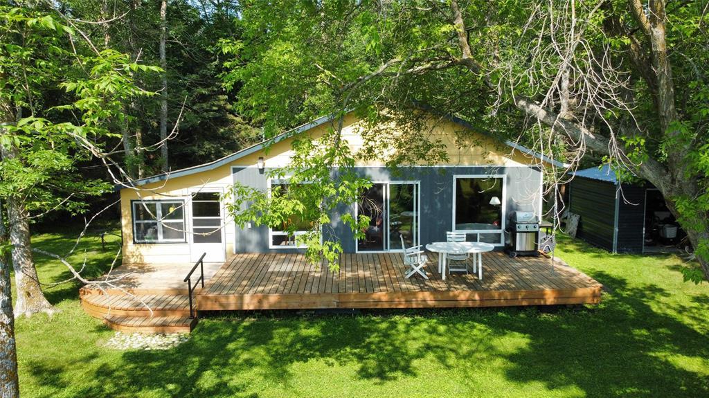 20173 ROAD 130NE Road, hnausa, Manitoba