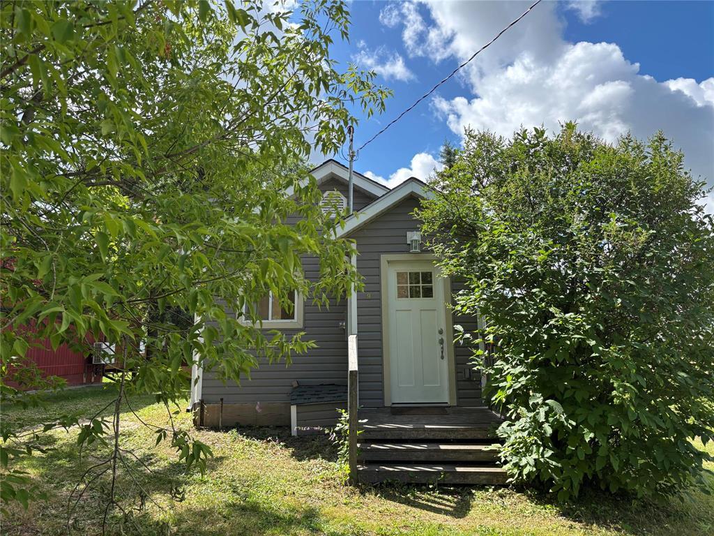 9 NORTH 8TH Avenue, gimli, Manitoba