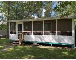 94 CHESTNUT Street, winnipeg beach, Manitoba